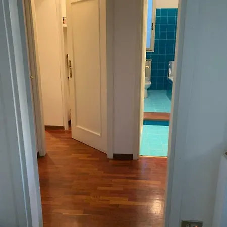 Whouse Porta Di Castello * Bologna