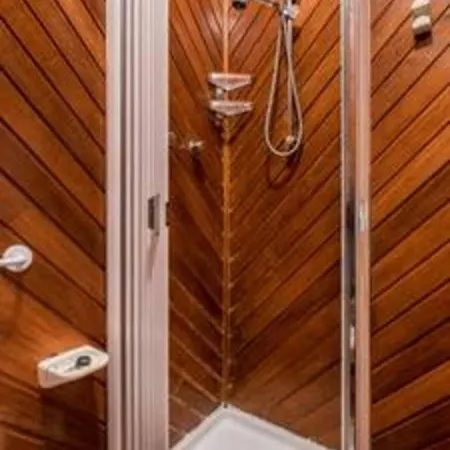 Whouse Porta Di Castello