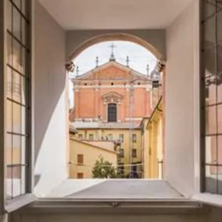 Whouse Porta Di Castello *