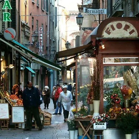 Whouse Porta Di Castello *